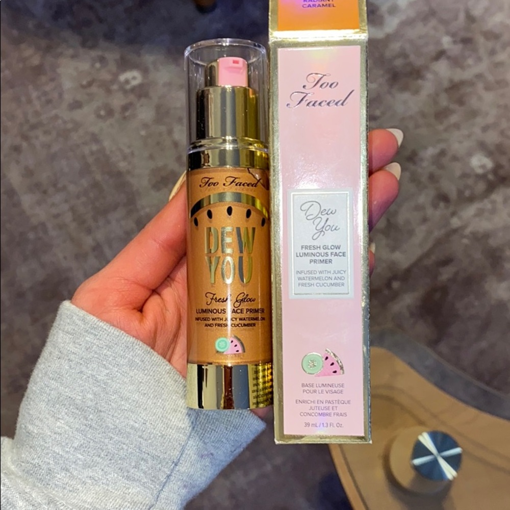 Two faced primer